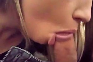 College Girl Gives Professional Blowjob